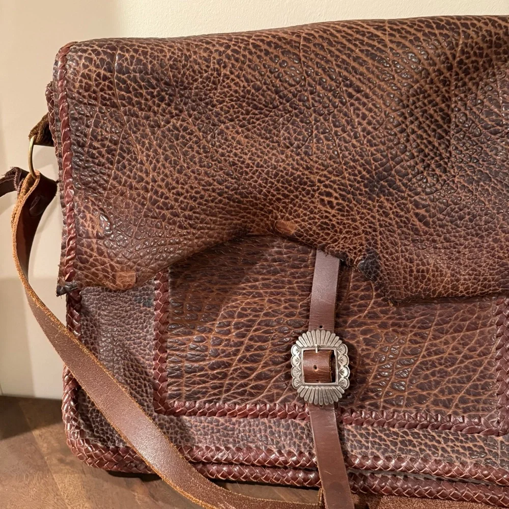 Artisan Handmade Leather Messenger Bag – Rustic Distressed Brown